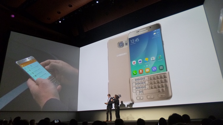 Galaxy Note 5 tem teclado alfanumérico como acessório