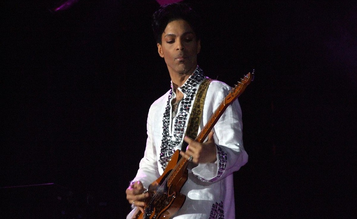 Prince decidiu, em 2015, oferecer suas músicas somente no Tidal / penner/Creative Commons