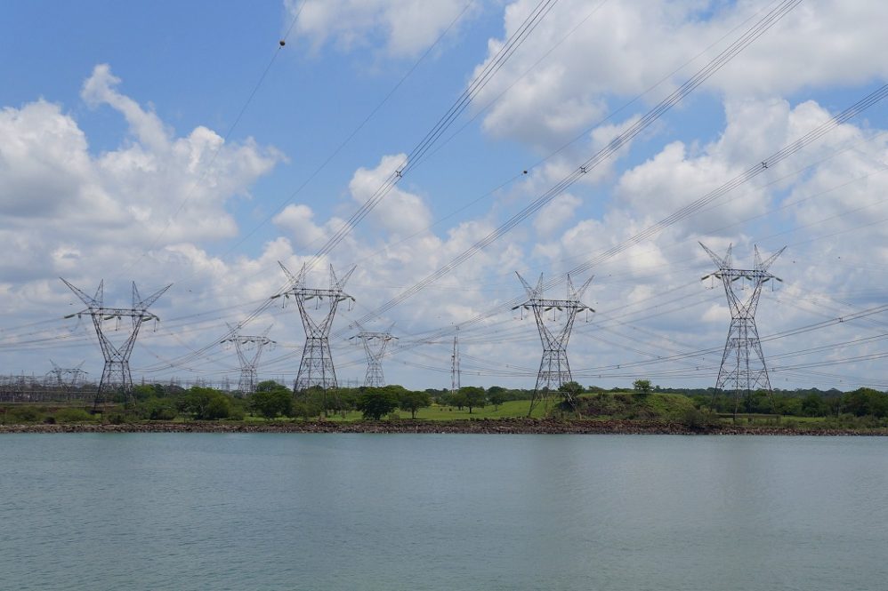 Andrade Gutierrez busca inovações para linha de transmissão