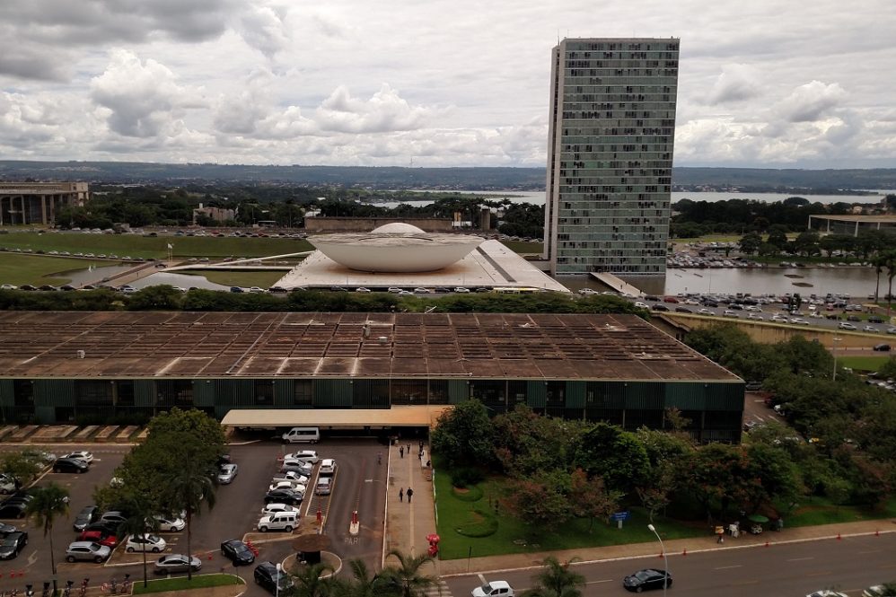 Uma emenda de última hora à reforma política criou um mecanismo de censura na internet / Renato Cruz/inova.jor