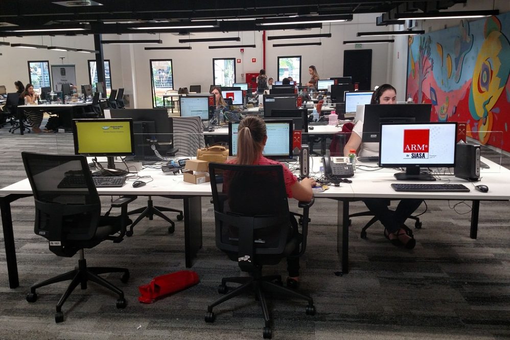 Comércio eletrônico brasileiro deve crescer 12% neste ano