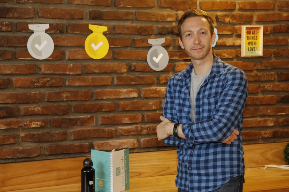 Como acompanhar a concorrência em tempo real