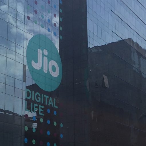 A Jio conseguiu mais de 250 milhões de clientes de 4G na Índia / Nairspecht ﻿